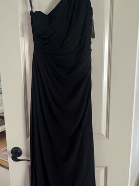 Bill Levkoff Black One-Shoulder Draped Evening Gown